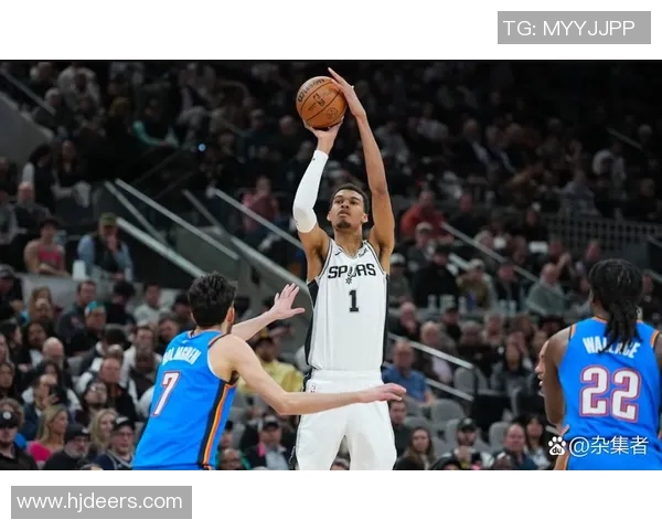 NBA常规赛:文班38+12+5+5帽连中要害三分 马刺反转公牛3连胜 NBA常规赛:文班38+12+5+5帽连中要害三分 马刺反转公牛3连胜